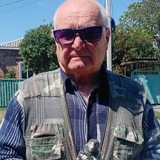 Фотография мужчины Леонид, 68 лет из г. Аксай